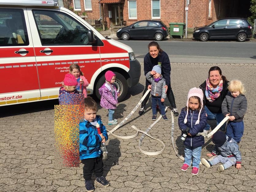 Tagesmtter mit Schluchen